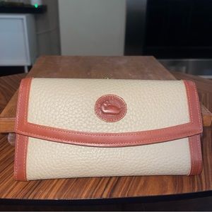 Dooney and Bourke wallet